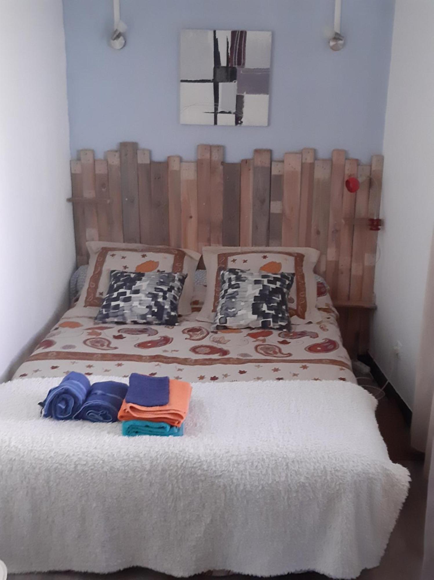 Appartement Meuble Bord De Mer Fos Sur Mer 포쉬르메르 외부 사진
