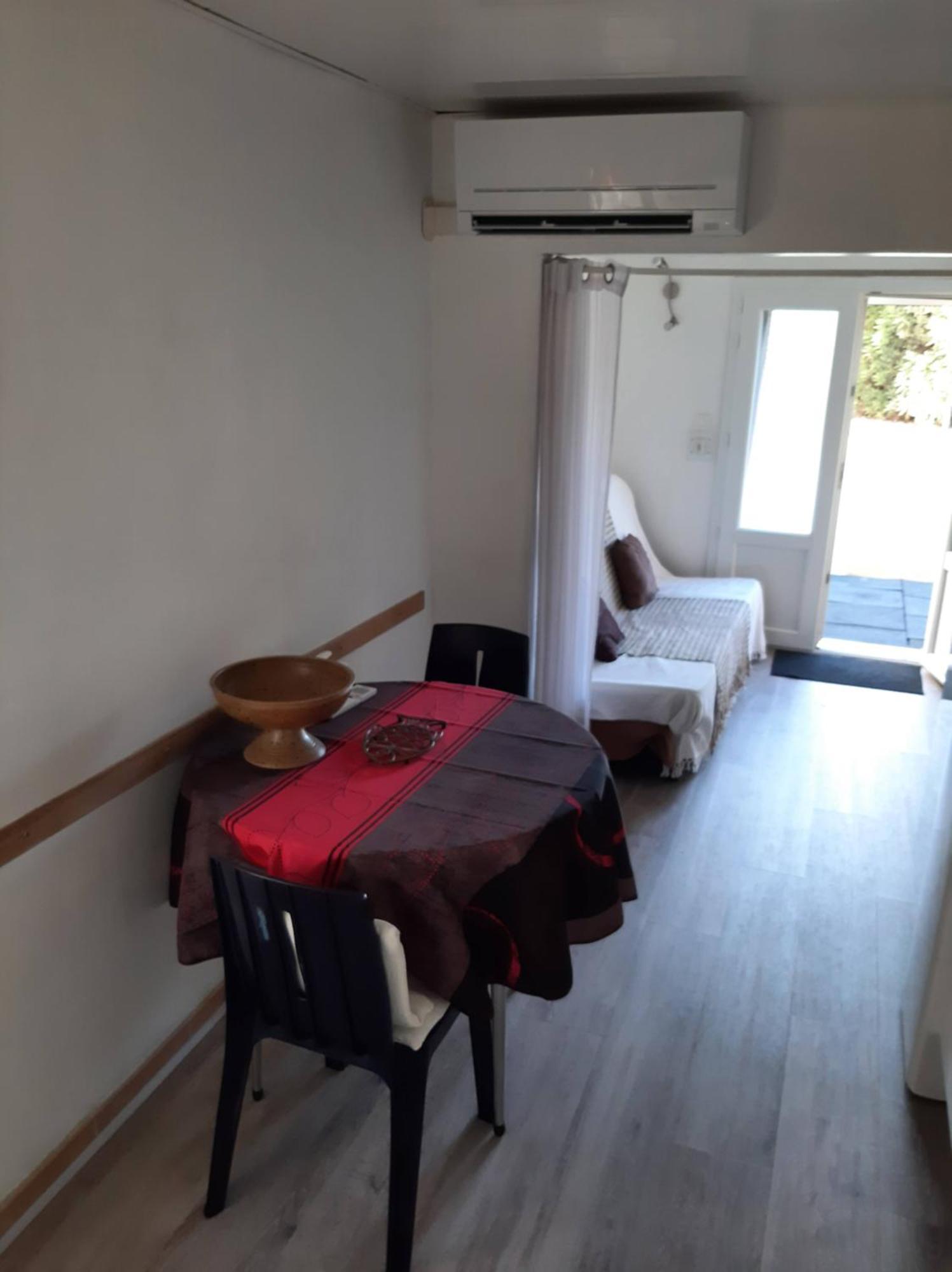 Appartement Meuble Bord De Mer Fos Sur Mer 포쉬르메르 외부 사진