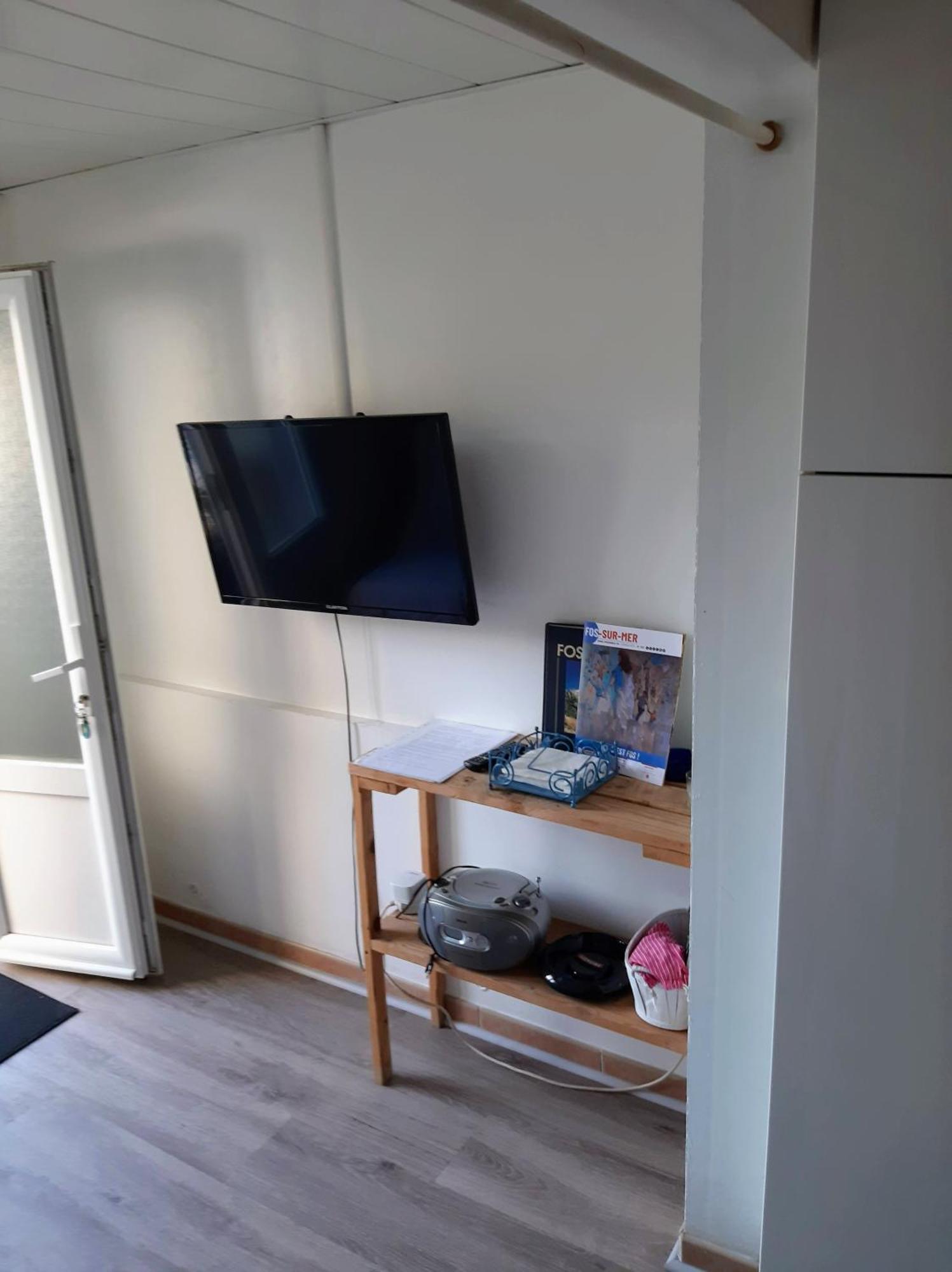 Appartement Meuble Bord De Mer Fos Sur Mer 포쉬르메르 외부 사진